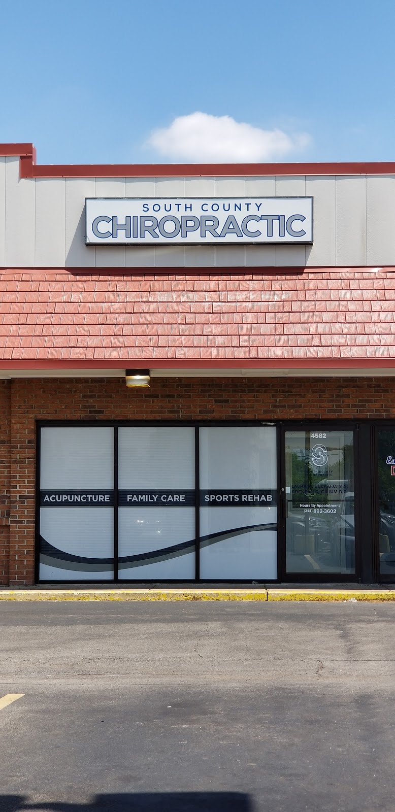 South County Chiropractic, Dr. Laura Buck White | 4582 Telegraph Rd, St. Louis, MO 63129, USA | Phone: (314) 892-3602