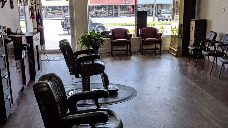 Gluffs Barbershop | 1890 W Bay Dr w2, Largo, FL 33770, USA | Phone: (727) 584-8181