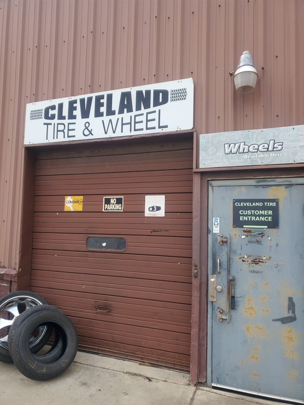 Cleveland Tire & Wheel | 16226 S Waterloo Rd, Cleveland, OH 44110, USA | Phone: (216) 531-8473