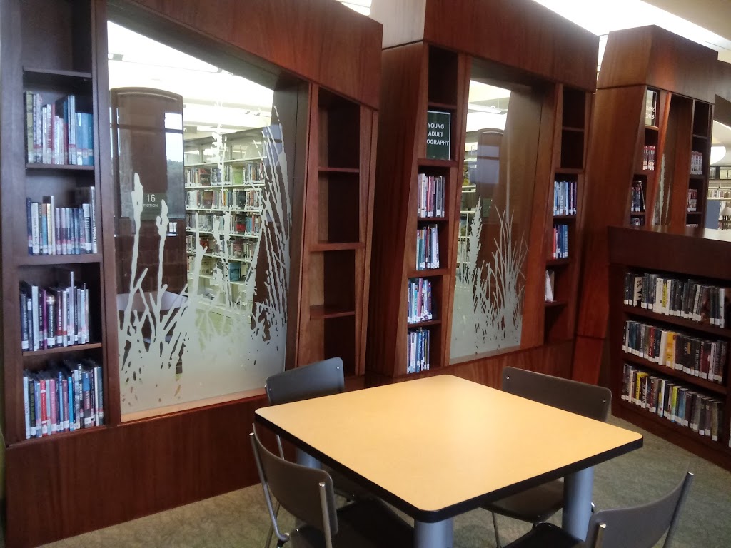 Azle Memorial Library | 333 W Main St, Azle, TX 76020, USA | Phone: (817) 752-2682