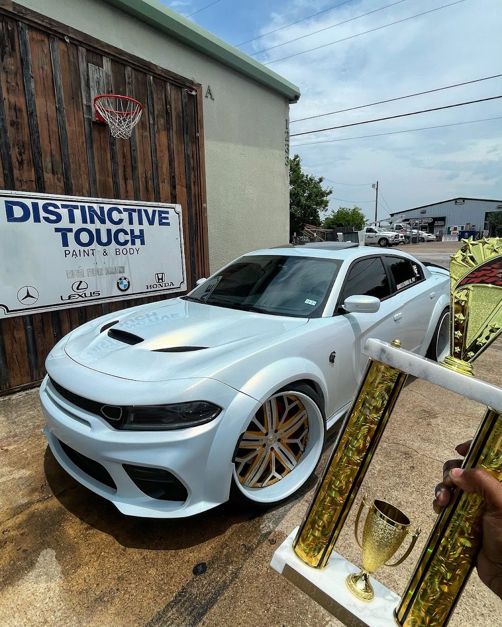 Distinctive Touch Paint And Body | 1233 S Alexander Ave Ste A, Duncanville, TX 75137, USA | Phone: (214) 228-6688