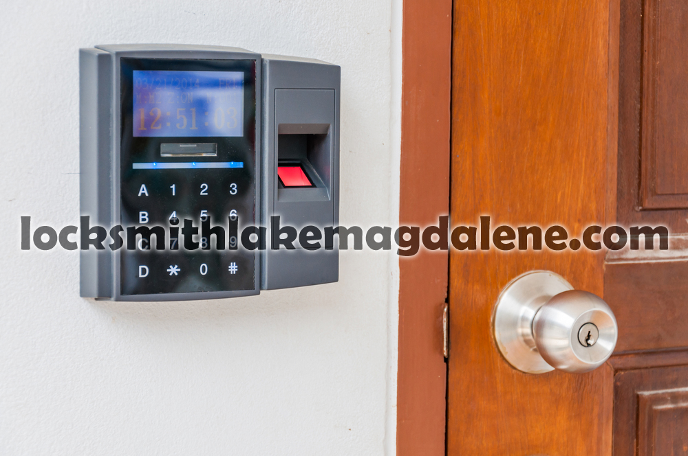 Locksmith Lake Magdalene | 10200 N Armenia Ave, Tampa, FL 33612 | Phone: (813) 402-0845