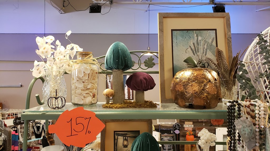 Colorado Vintage and Art Market | 9126 W Bowles Ave #2c, Littleton, CO 80123, USA | Phone: (303) 868-6502