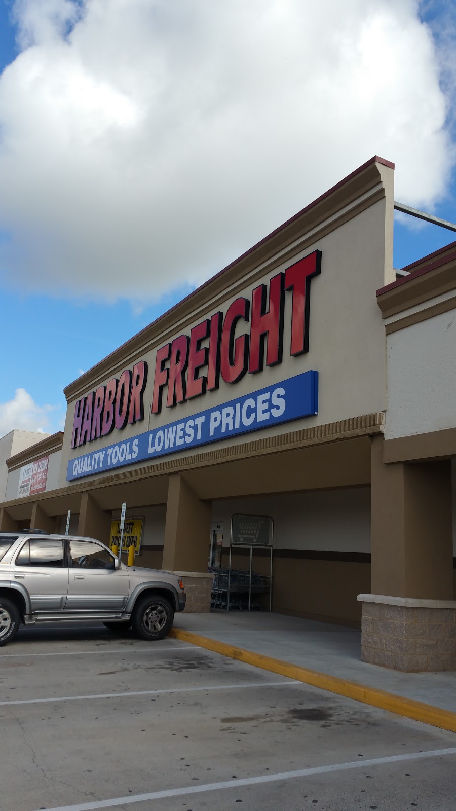 Harbor Freight Tools | 4101 I-69 Access Rd, Corpus Christi, TX 78410, USA | Phone: (361) 242-2998