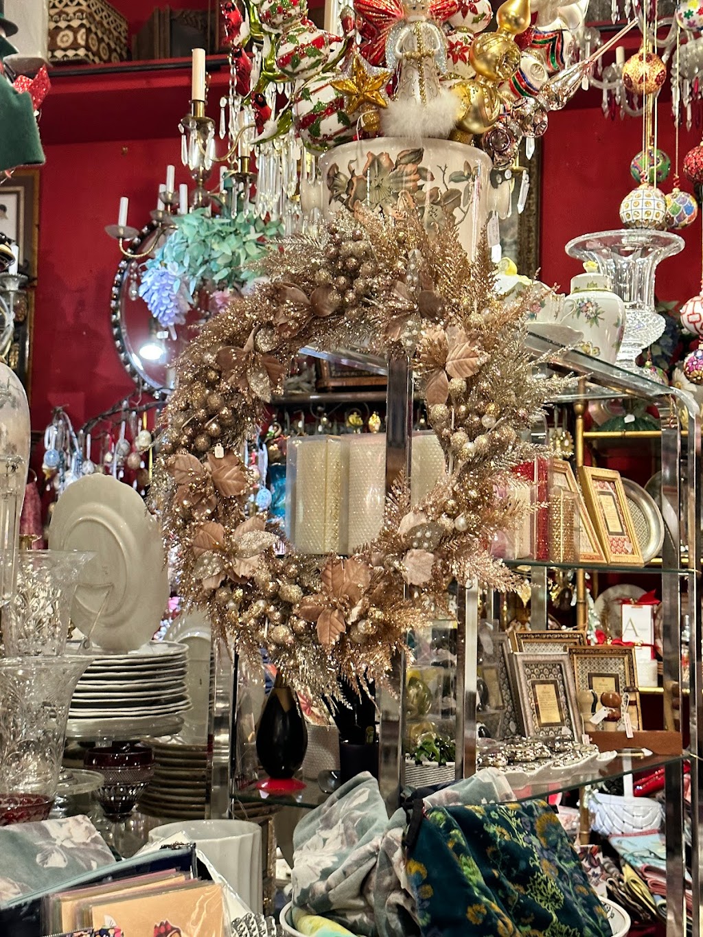 More & More Antiques | 378 Amsterdam Ave, New York, NY 10024, USA | Phone: (212) 580-8404