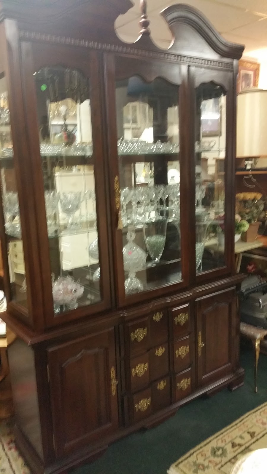 Patterson Antiques | 11258 Patterson Ave, Richmond, VA 23238, USA | Phone: (804) 750-1111