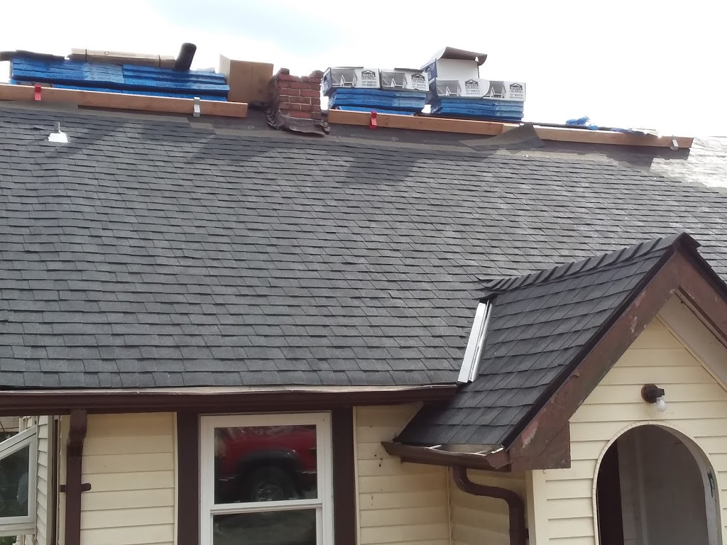 J&B Roofing | 4129 Phillips Rd SE, Port Orchard, WA 98366, USA | Phone: (360) 277-7392