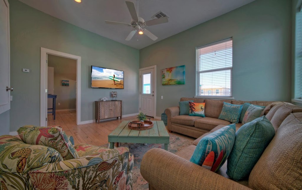 Cheeky Tiki Vacation Home Rental | 616 Gulf Village Dr, Port Aransas, TX 78373, USA | Phone: (361) 416-0510