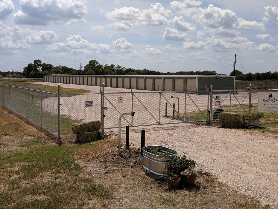 Elgin Country Storage, LLC | 348 Upper Elgin River Rd, Elgin, TX 78621, USA | Phone: (512) 229-5688