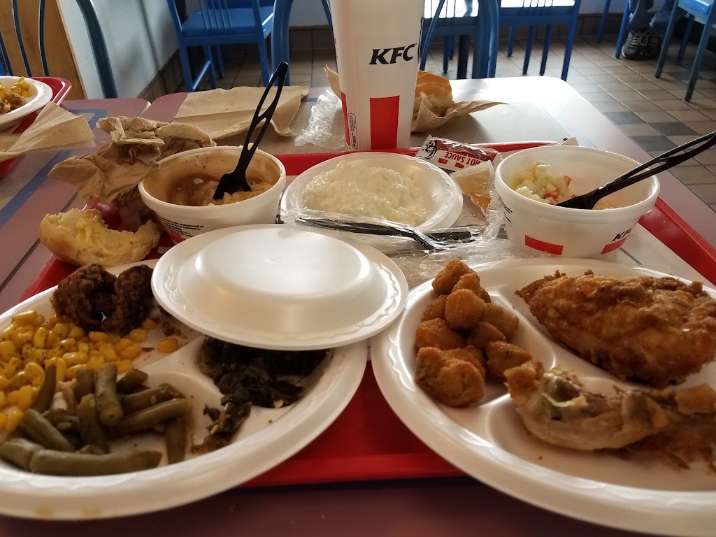 KFC | 2493 E Main St, Plainfield, IN 46168, USA | Phone: (317) 839-8268