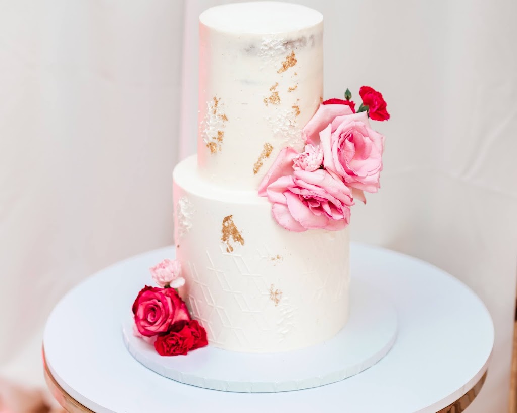 A Luxé Cake Studio | 3741 W Pioneer Dr Apt 1208, Irving, TX 75061, USA | Phone: (682) 382-2695