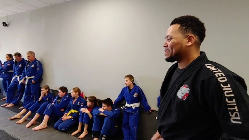 United Jiu Jitsu | 2211 11th Ave Suite 150, North St Paul, MN 55109, USA | Phone: (651) 300-7743