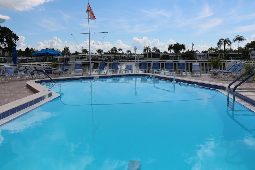 Bay Aristocrat Village | 18675 US Hwy 19 N, Clearwater, FL 33764, USA | Phone: (727) 531-4906