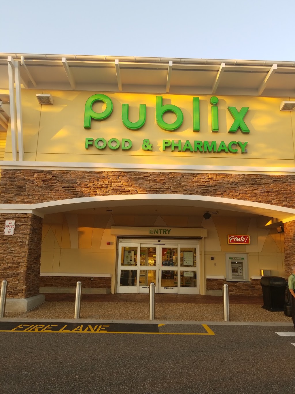 Publix Super Market at Caladesi Shopping Center | 902 Curlew Rd, Dunedin, FL 34698, USA | Phone: (727) 736-9047