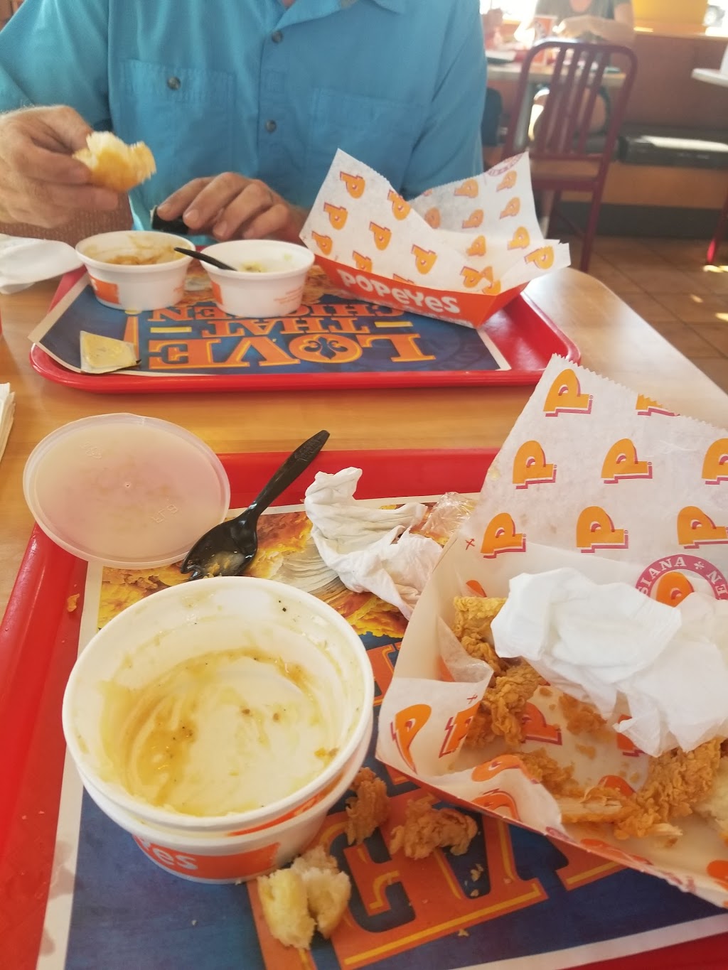 Popeyes Louisiana Kitchen | 1344 N Missouri St, West Memphis, AR 72301, USA | Phone: (870) 735-4212