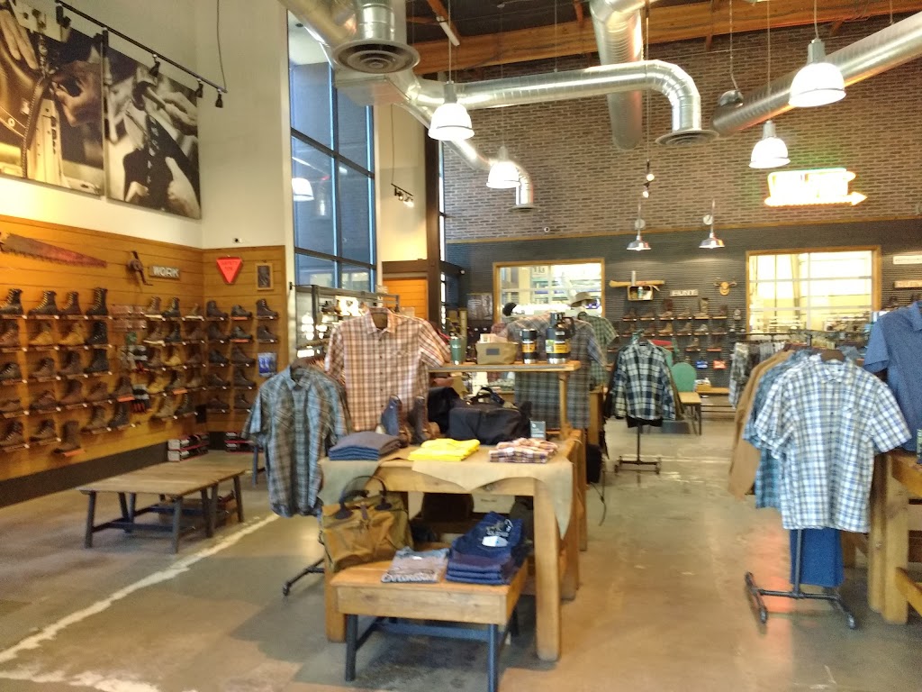 Danner Factory Store | 12021 NE Airport Way, Portland, OR 97220, USA | Phone: (503) 251-1111