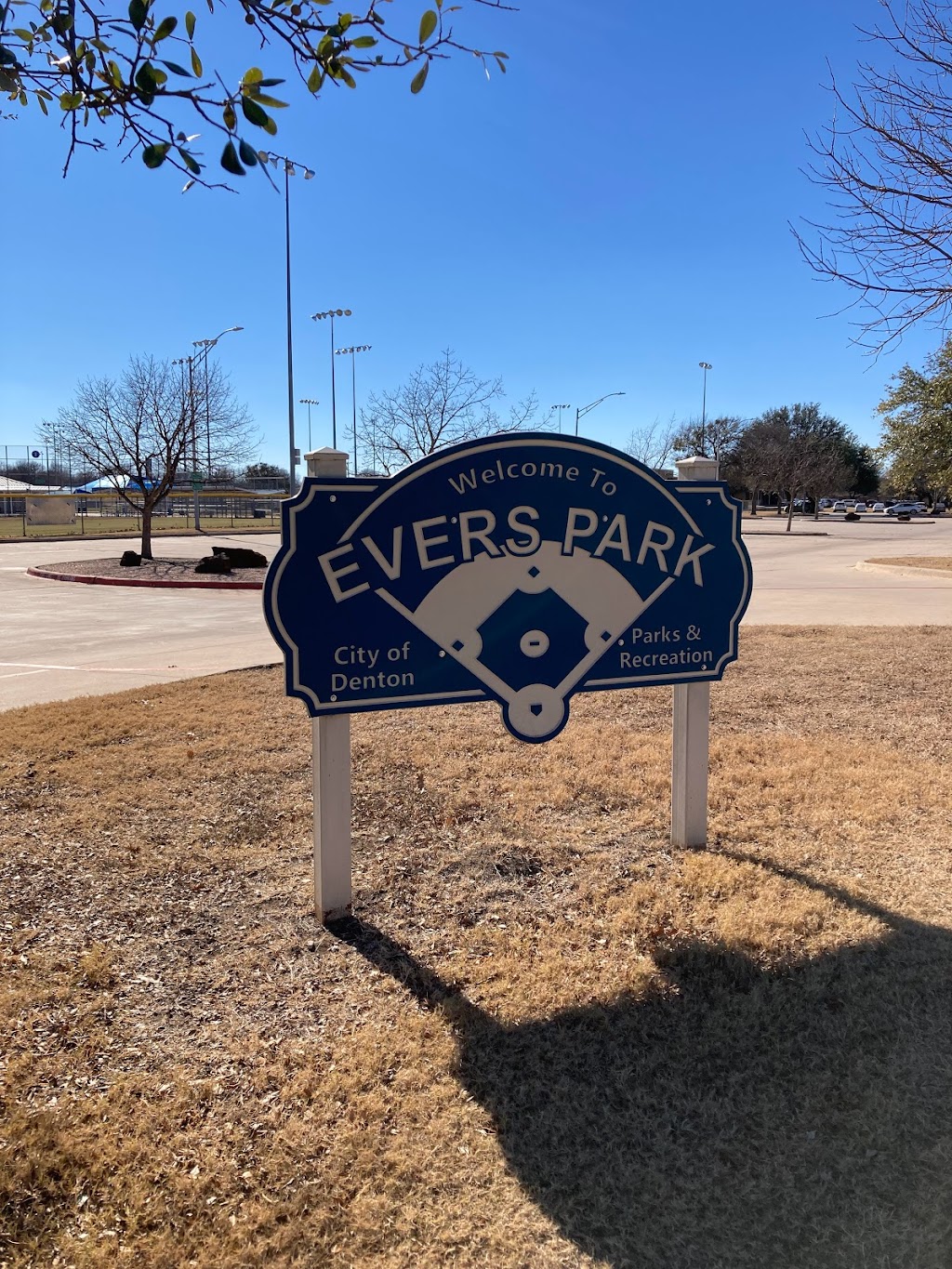 Evers Park | 3201 N Locust St, Denton, TX 76209, USA | Phone: (940) 349-7275