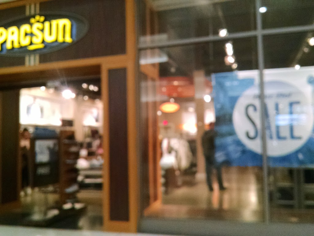 PacSun | 203 Yorktown, Lombard, IL 60148, USA | Phone: (630) 424-0262