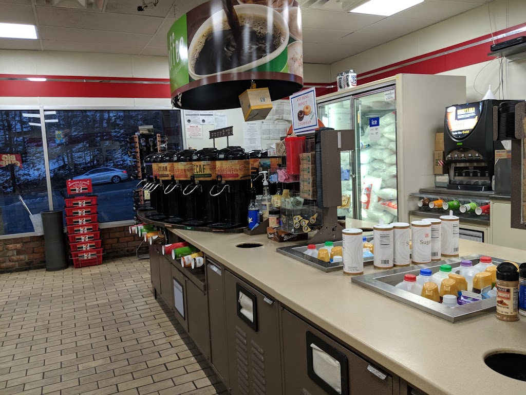 7-Eleven | 3 Railroad Ave, Roslyn, NY 11576, USA | Phone: (516) 621-4008