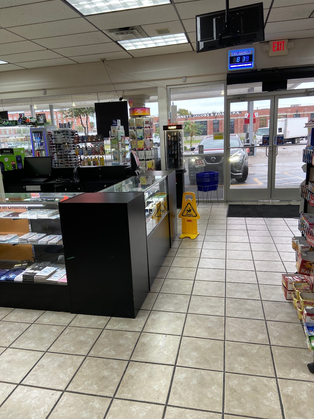 Citgo | 1901 Adamo Dr, Tampa, FL 33605, USA | Phone: (813) 248-2390