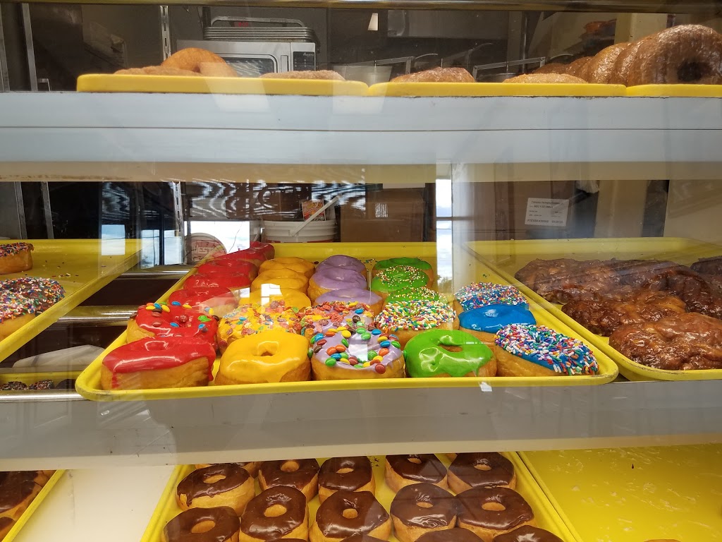 Manna Donuts | 8613 N Beach St, Fort Worth, TX 76244, USA | Phone: (817) 562-2355