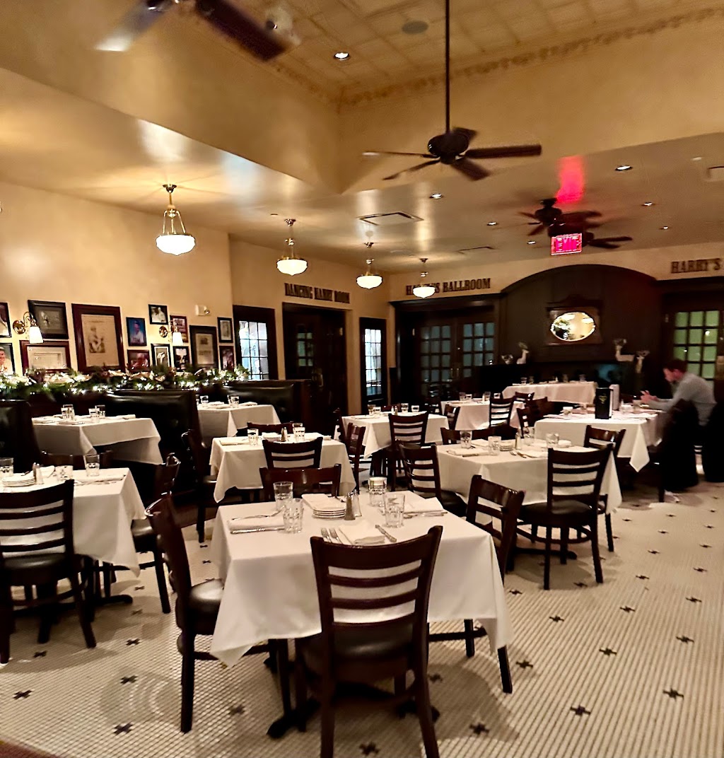 Harry Carays Italian Steakhouse | 70 Yorktown Shopping Center, Lombard, IL 60148, USA | Phone: (630) 953-3400