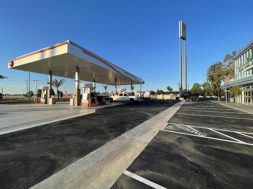 Neighbors Market & Spirits 76 GAS STATION | 952 Simmerhorn Rd, Galt, CA 95632, USA | Phone: (209) 912-4120