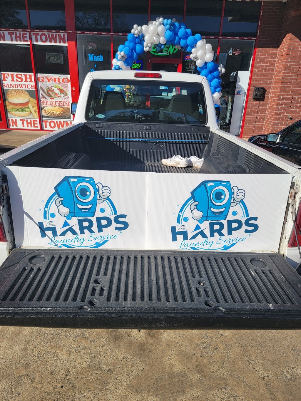 Harps Laundry Services Coin Laundry | 2626 Skyview Dr Suite B, Lithia Springs, GA 30122, USA | Phone: (678) 540-6671