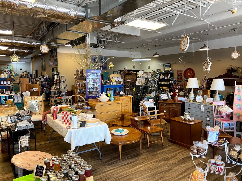 Colorado Vintage and Art Market | 9126 W Bowles Ave #2c, Littleton, CO 80123, USA | Phone: (303) 868-6502