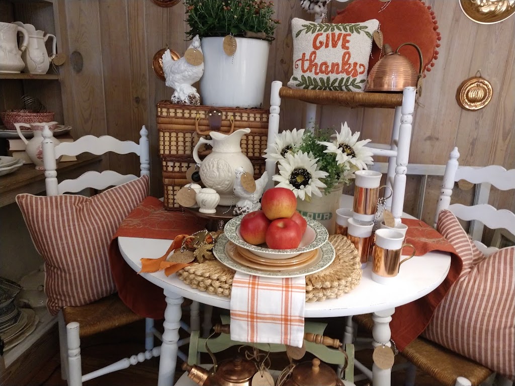 Simply Vintage Antiques | 13751 Lebanon Rd, Mt. Juliet, TN 37122, USA | Phone: (615) 944-4669