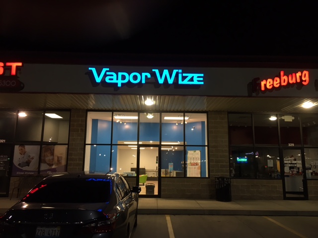 VaporWize Freeburg | 325 Marketplace Dr, Freeburg, IL 62243, USA | Phone: (618) 710-5000