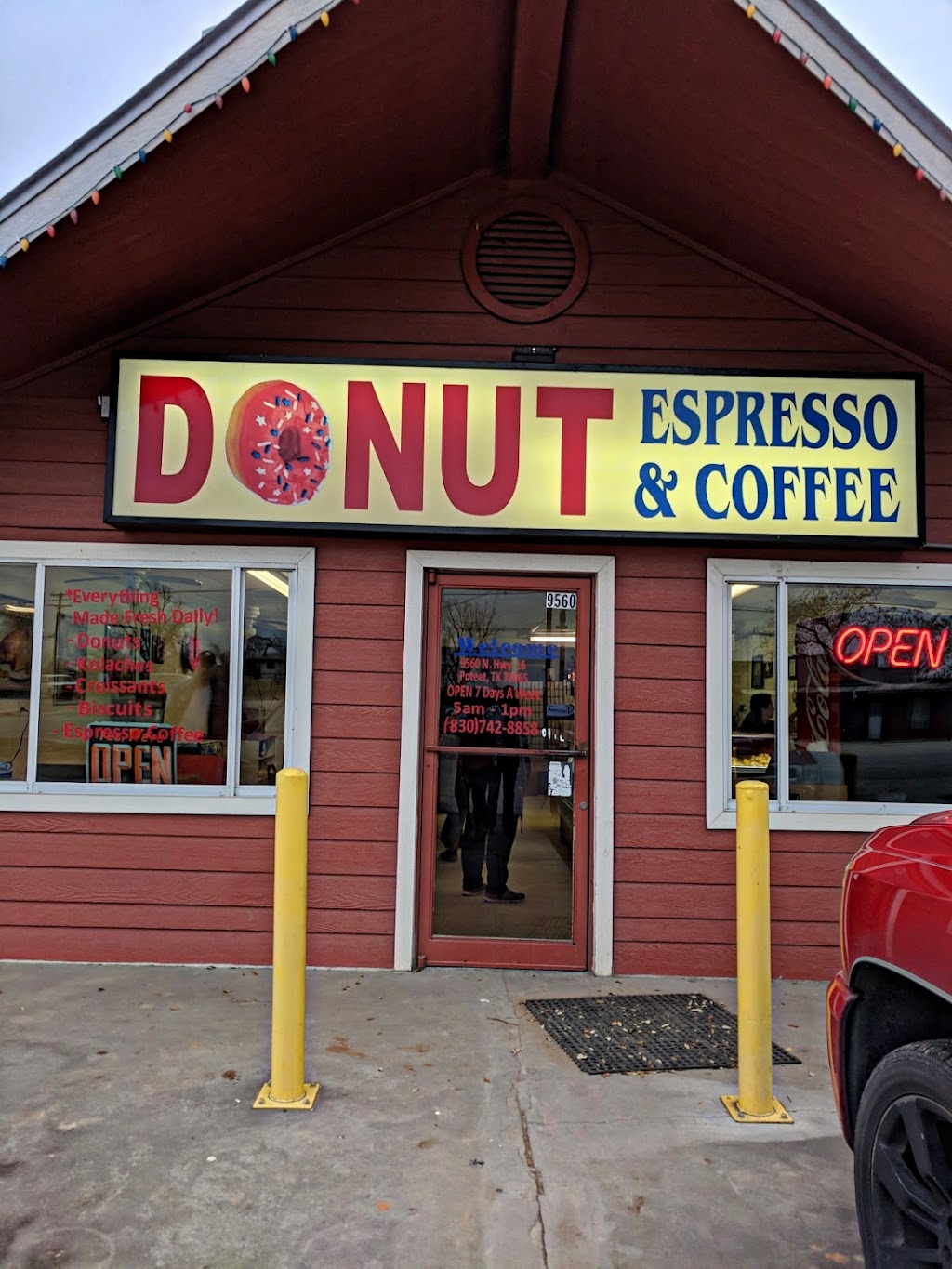 Donut Espresso And Coffee | 9580 TX-16, Poteet, TX 78065, USA | Phone: (830) 742-8858