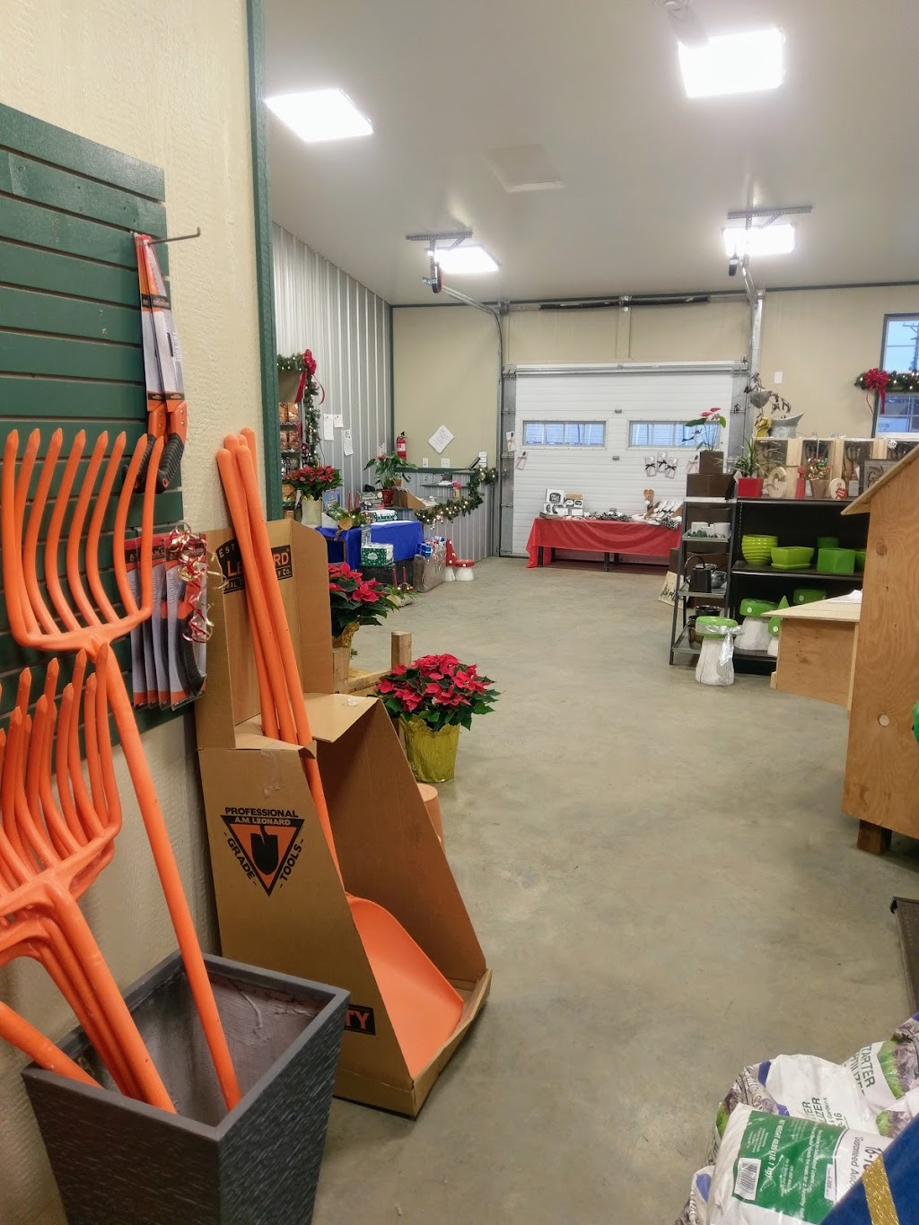 Kens Garden Center | 4121 Dimond Way, Wasilla, AK 99654, USA | Phone: (907) 982-9804