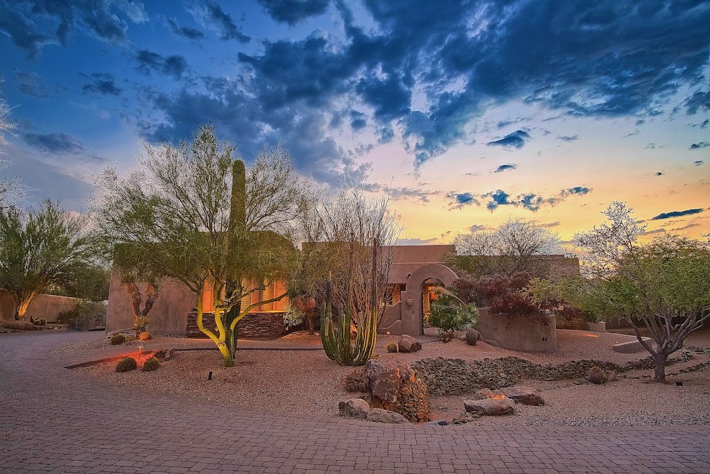 Arizona Vacation Rentals Unlimited | 5589 E Galvin St, Cave Creek, AZ 85331, USA | Phone: (602) 359-2539