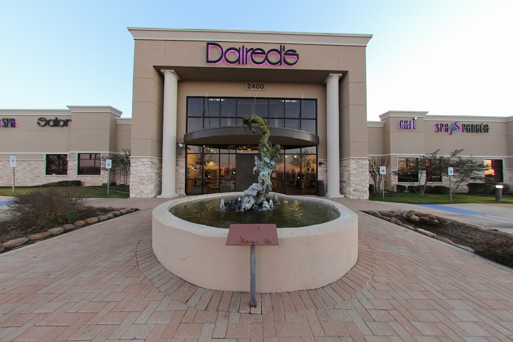 Daireds Salon & Spa Pangea | 2400 Interstate 20 W, Arlington, TX 76017, USA | Phone: (817) 465-9797