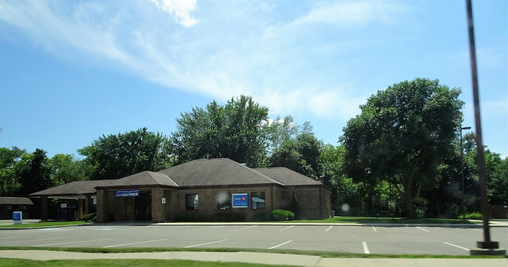 BMO Harris Bank | 713 N Main St, Lodi, WI 53555, USA | Phone: (608) 592-5801