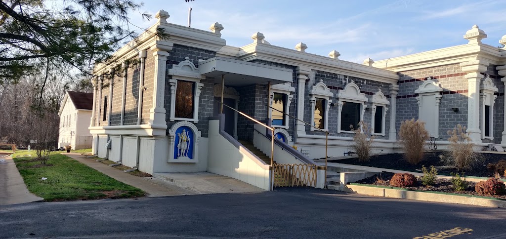 The Hindu Temple of St. Louis | 725 Weidman Rd, Manchester, MO 63011, USA | Phone: (636) 230-3300