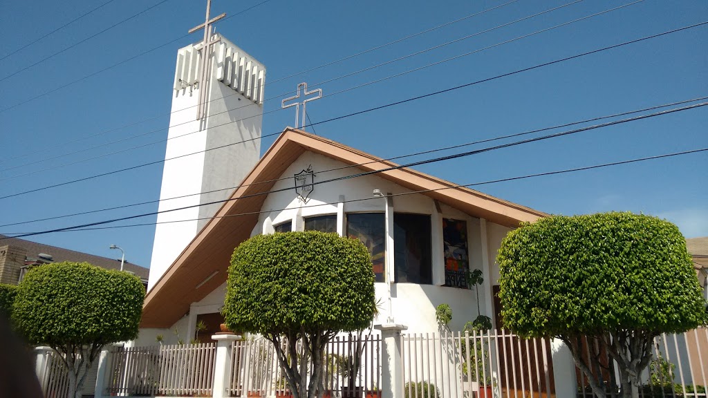 Parroquia San Miguel Arcangel | Avenida de la Luz 4827, Laescondida, 22106 Tijuana, B.C., Mexico | Phone: 664 681 1901