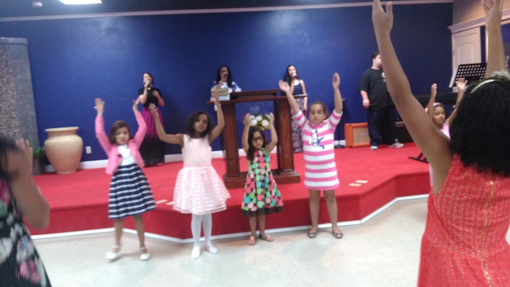 Brazilian Assembly of God | 523 W Esplanade Ave, Kenner, LA 70065, USA | Phone: (504) 287-4924