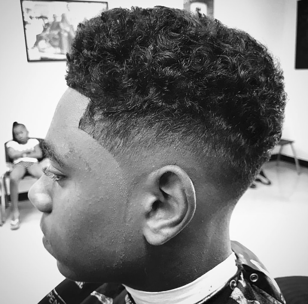 Mane Coarse Barbershop | 11188 Old Saint Charles Rd, St Ann, MO 63074, USA | Phone: (314) 218-8015