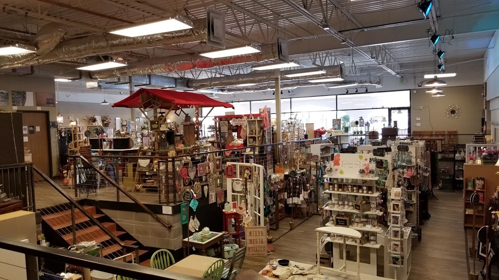 Colorado Vintage and Art Market | 9126 W Bowles Ave #2c, Littleton, CO 80123, USA | Phone: (303) 868-6502