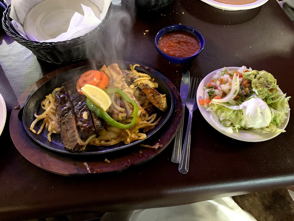 El Mejor Mexican bar and grill | 5051 US-61, St Francisville, LA 70775, USA | Phone: (225) 635-4915