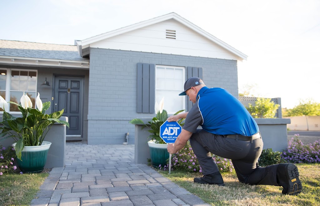 ADT Security Services | 2137 Espey Ct Suite 5, Crofton, MD 21114, USA | Phone: (800) 672-3372