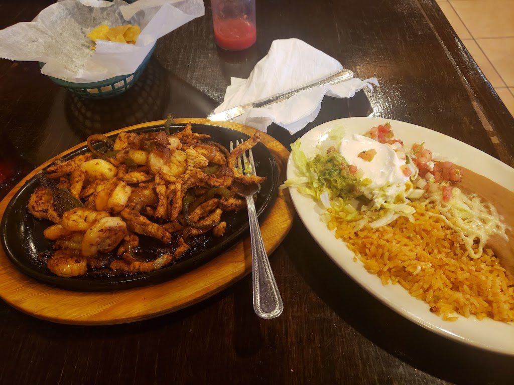 Cocina Mexicana Bar & Grill | 2945 Millbranch Rd, Memphis, TN 38116, USA | Phone: (901) 730-0594