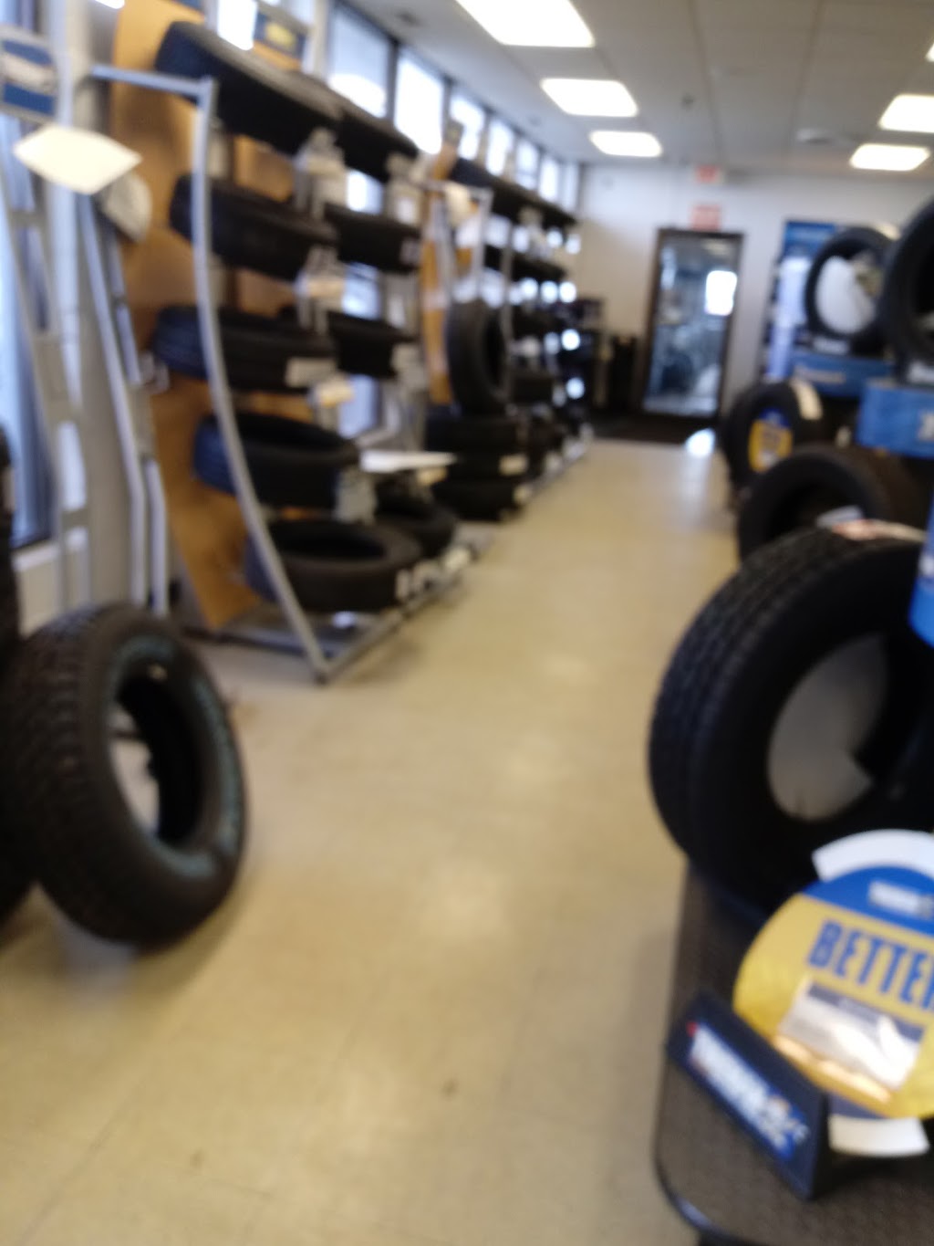 Tireman Auto Service Centers - Maumee | 532 Illinois Ave, Maumee, OH 43537, USA | Phone: (419) 893-7242