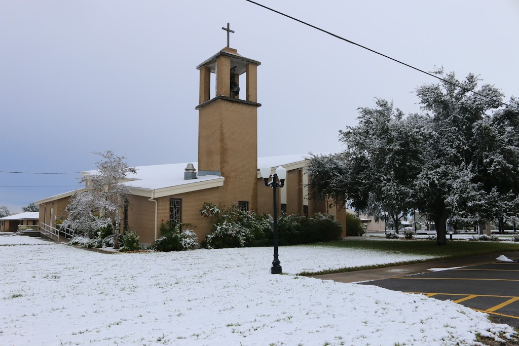 St James Catholic Church | 603 W 3rd St, Bishop, TX 78343, USA | Phone: (361) 584-3250