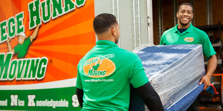 College Hunks Hauling Junk and Moving | 2100 Aluminum Ave #103, Hampton, VA 23661, USA | Phone: (757) 255-5156