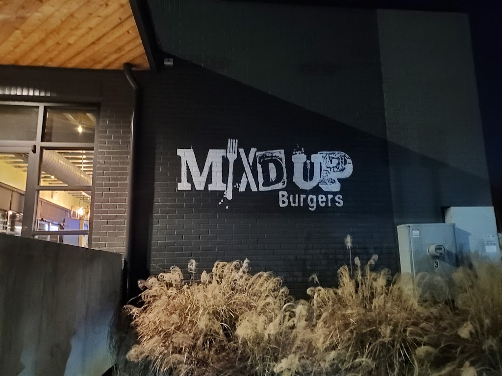 MixD Up Burgers ( East Lake) | 2371 Hosea L Williams Dr NE, Atlanta, GA 30317, USA | Phone: (404) 343-0394