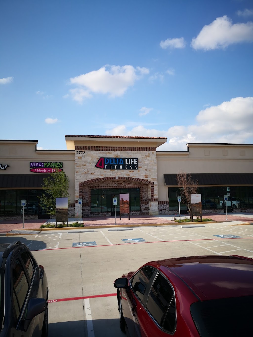 Delta Life Fitness - Frisco | 2772 Stonebrook Pkwy #500, Frisco, TX 75034, USA | Phone: (469) 755-3533