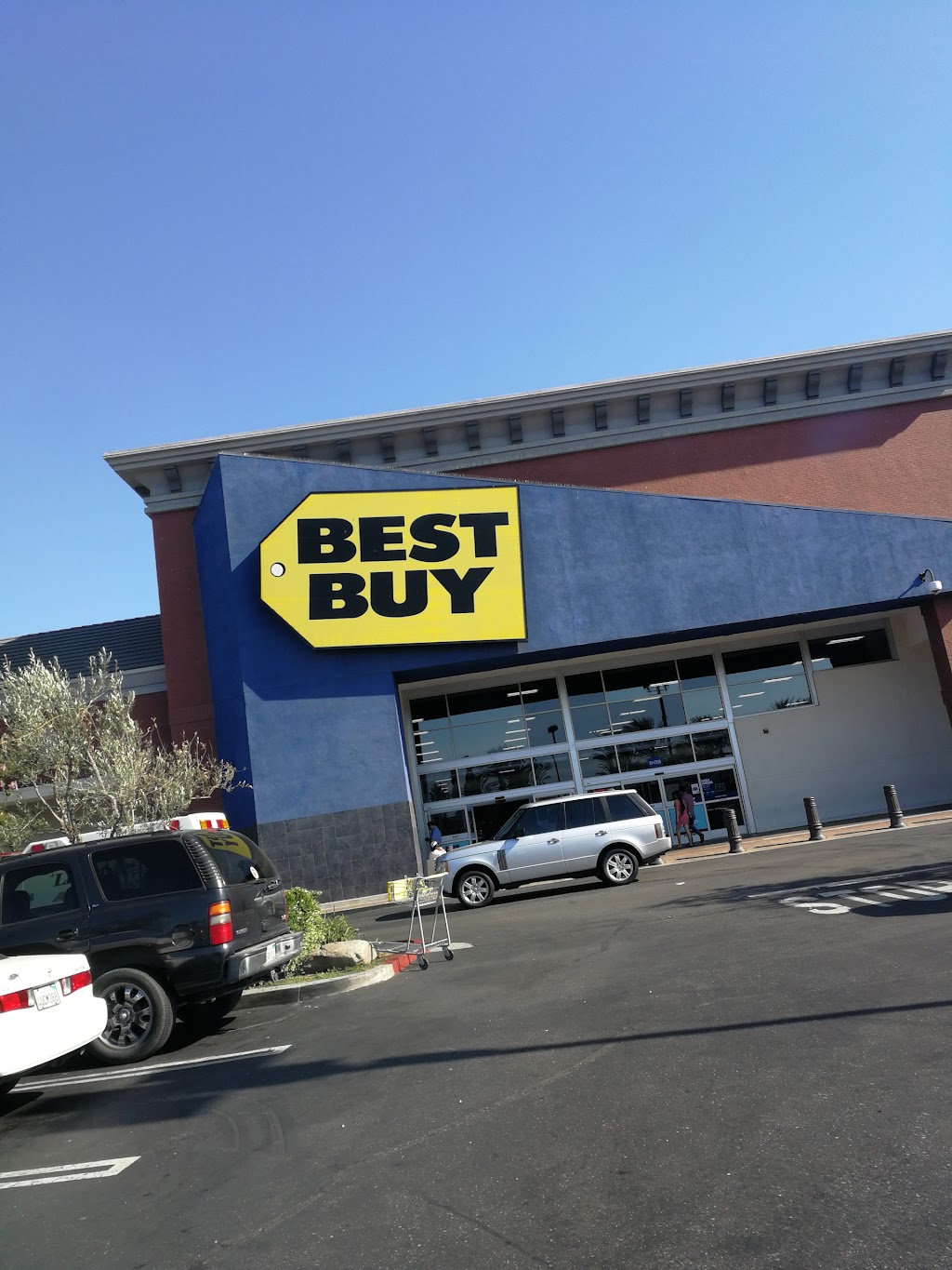 Best Buy | 12118 Lakewood Blvd, Downey, CA 90242, USA | Phone: (562) 803-9850